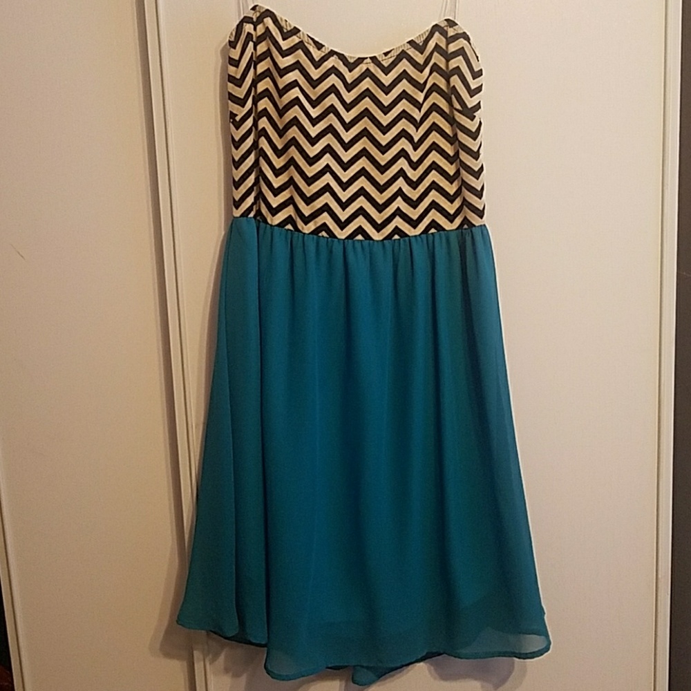 Windsor strapless dress